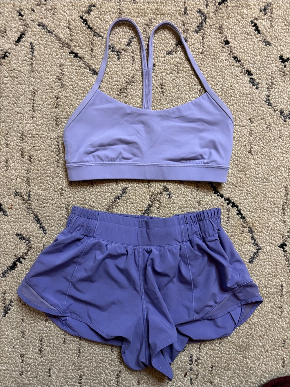 Lululemon set size 6